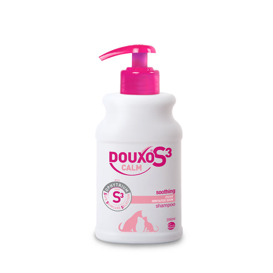 DOUXO® S3 CALM Soothing Shampoo for Itchy Sensitive Skin in Dogs & Cats